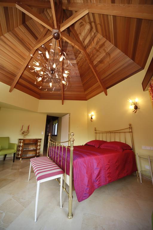 La Coulonniere Bed & Breakfast Wismes Екстериор снимка