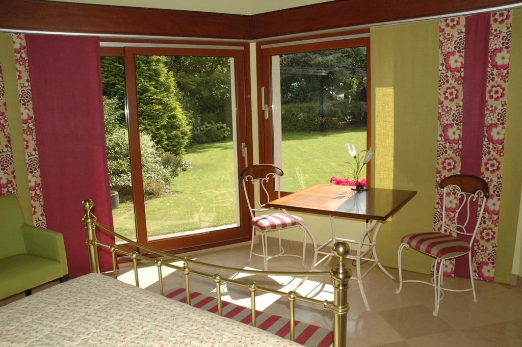 La Coulonniere Bed & Breakfast Wismes Екстериор снимка